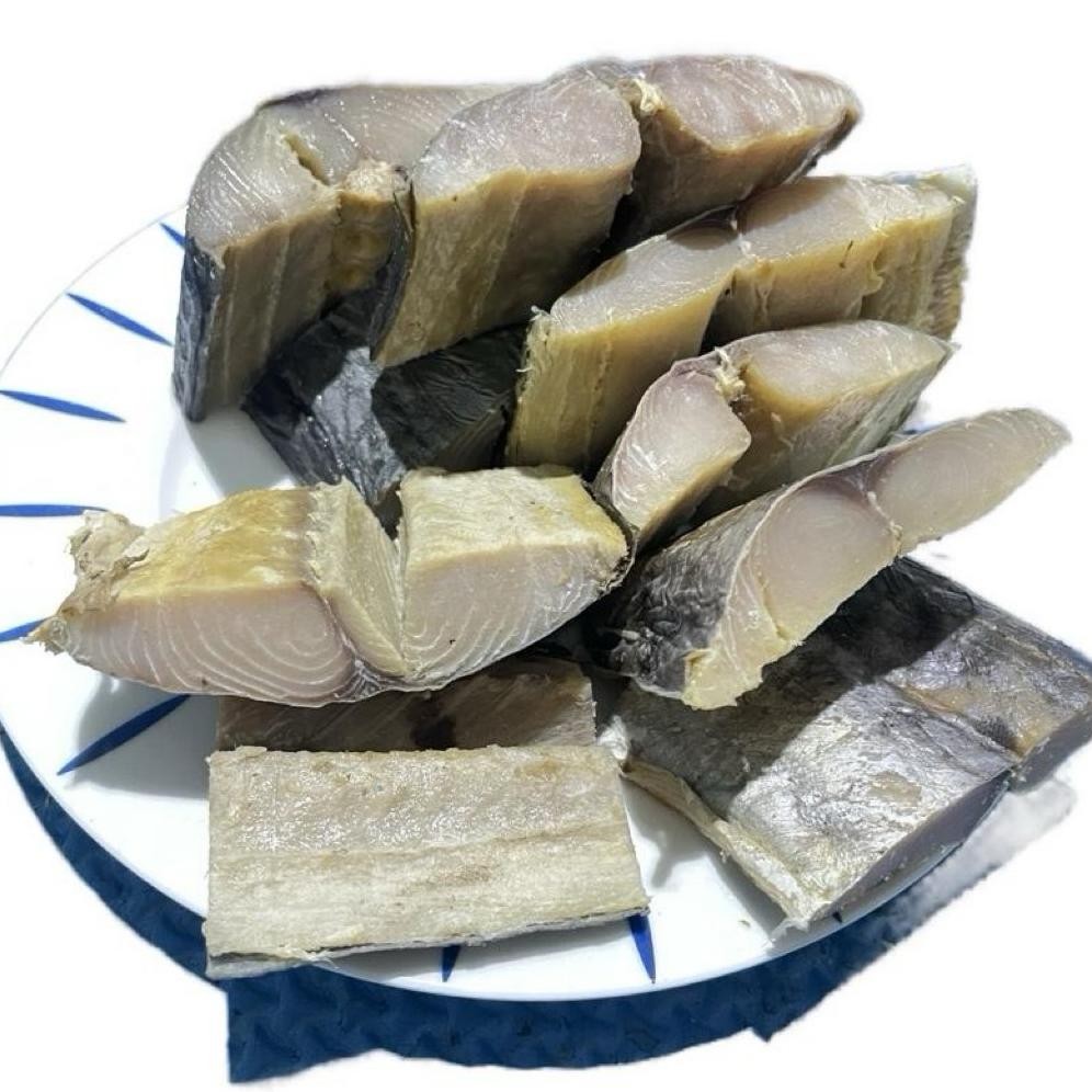 

Ikan Asin Tenggiri / Daging Tenggiri Super Murah 1 kg Food aSt