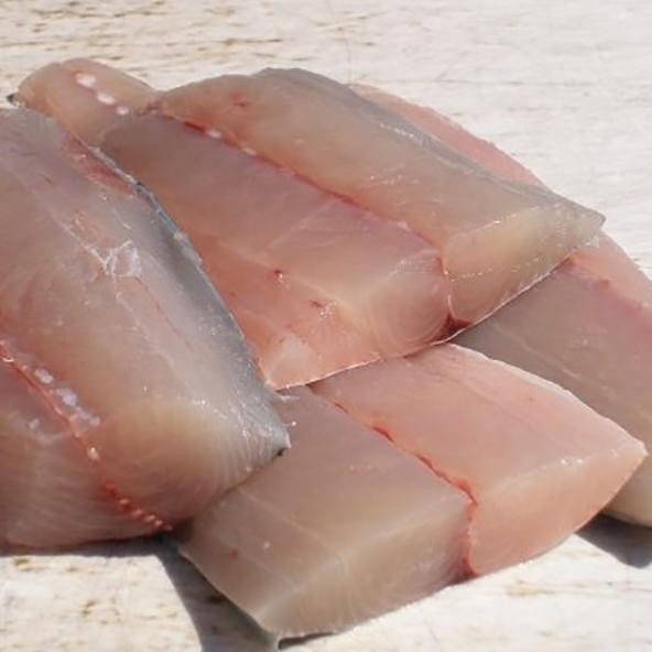 

Ikan Kembung Fillet Segar 250gr Bersih Duri / Mpasi Bayi aSt