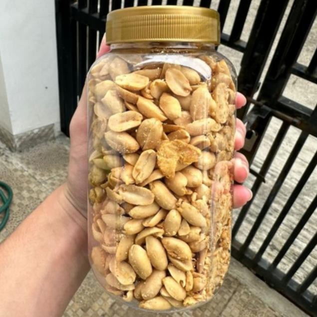 

KACANG BAWANG JUMBO BALI UNCLE DREW aSt