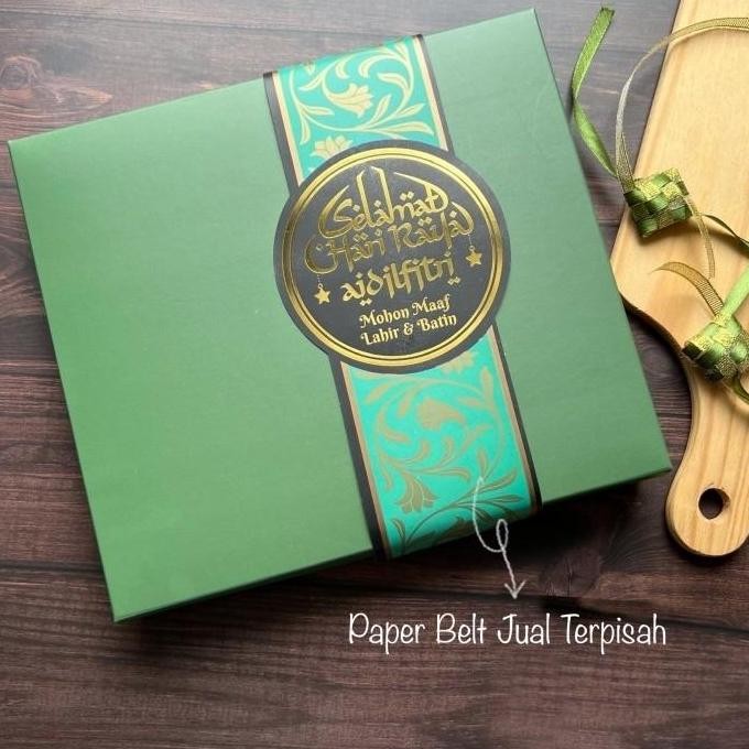 

Baru Kotak Mika Sekat Warna Hijau K8855 Isi 10Pcs - Box Nastar, Lapis Legit, Parcel Kue Kering