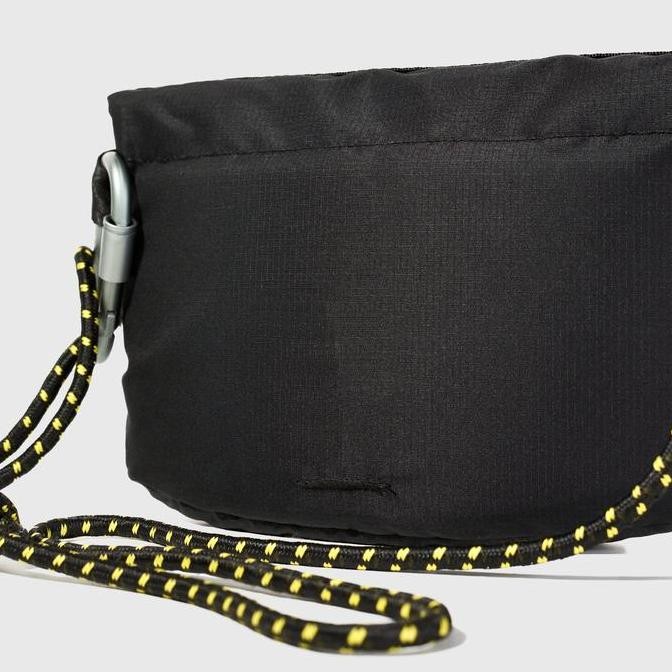 Sale Syma. Chain Sacoche Sling Bag