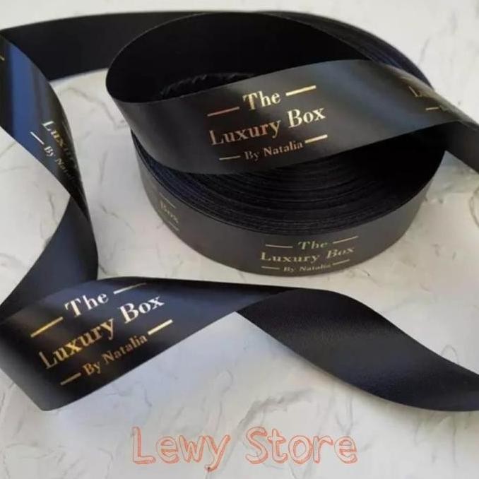 

Baru Pita Satin Custom Printing 4cm x 18m Tanpa PO Warna Lengkap Gold Silver Merah