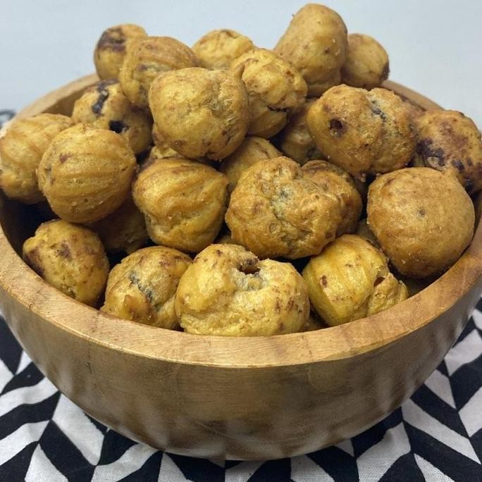 

Soes Kering Lumer Coklat Toples - Kue Sus Mini Isi Coklat Renyah Stok Terbatas