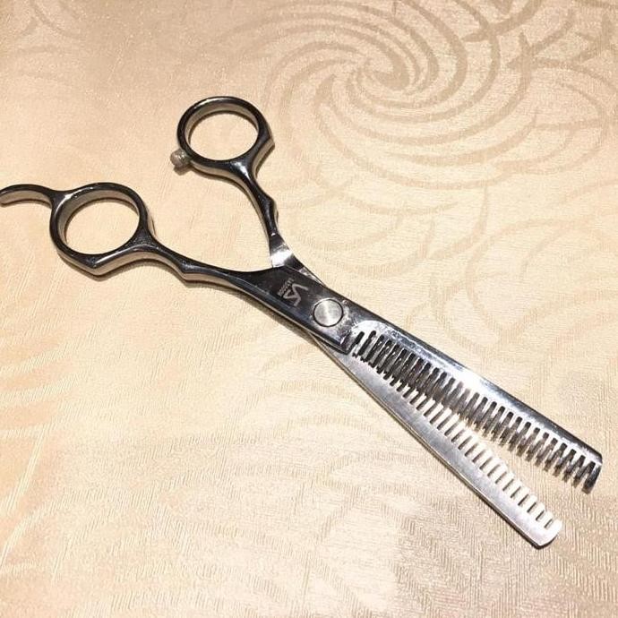 Gunting Rambut Gigi / Sasak 2 Sisi 5,5 Inchi Vs Stainless