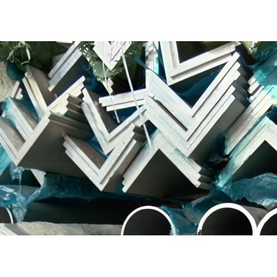 Siku Aluminium 50X50Mm Tebal 3Mm