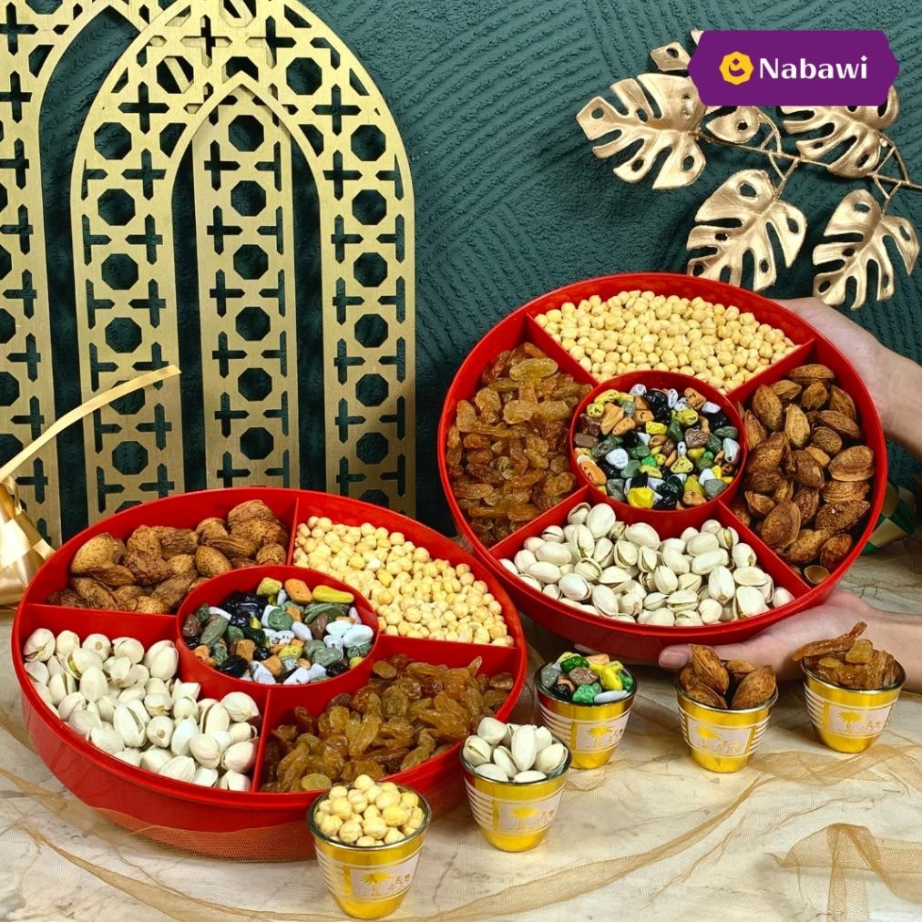 

Paket Hampers Exclusive 5 Sekat Kacang Arab Pistachio Kismis Almond Coklat Oleh Oleh Haji Dan Umroh