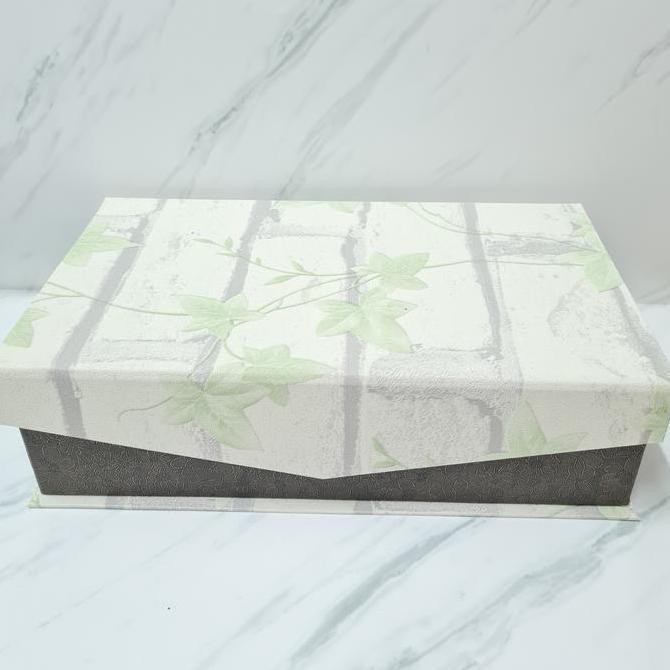 

Box MD wallpaper 28.5x18x8cm / kotak hamper bingkisan kado