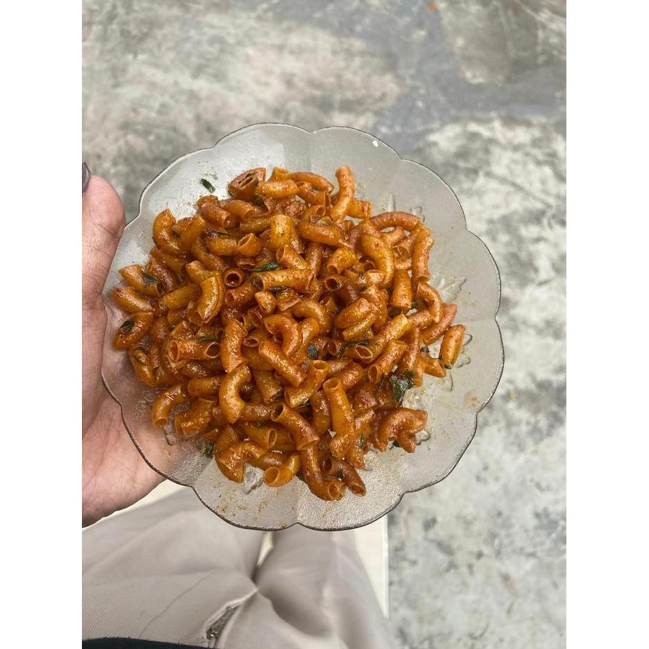 

RPS 1 KG Makaroni Cikruh Daun Jeruk Pedas Gurih Makroni Food