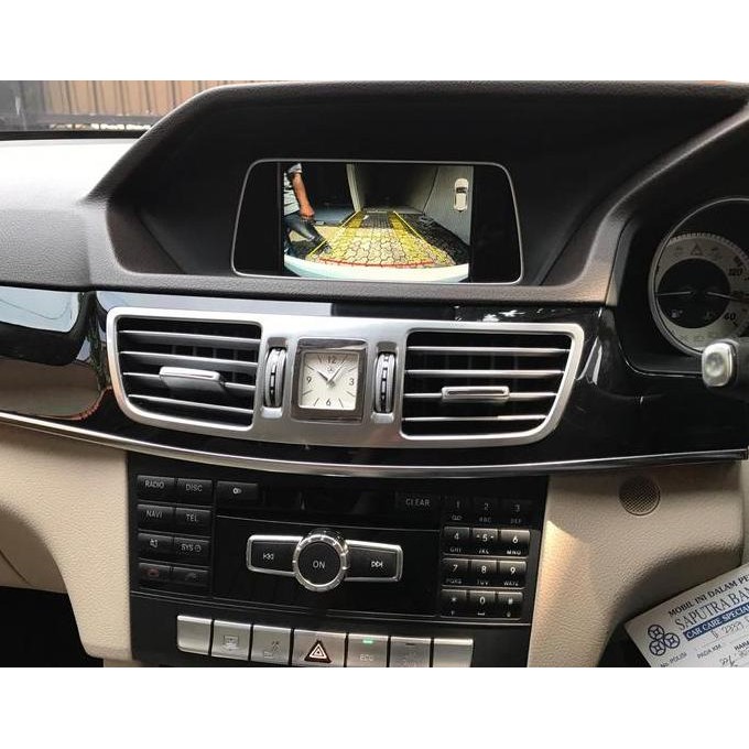Kamera Mundur Mercedes E Class W212