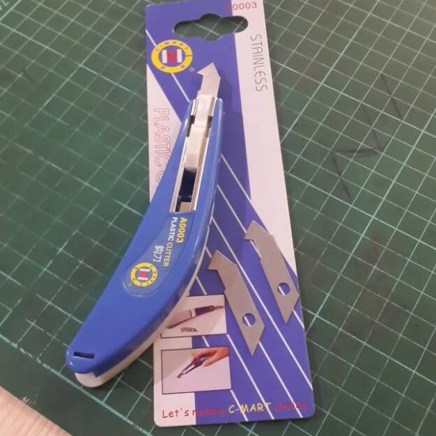 

Ew-98 Pisau Cutter Plastik / Acrylic C-Mart A0003 Ew-98