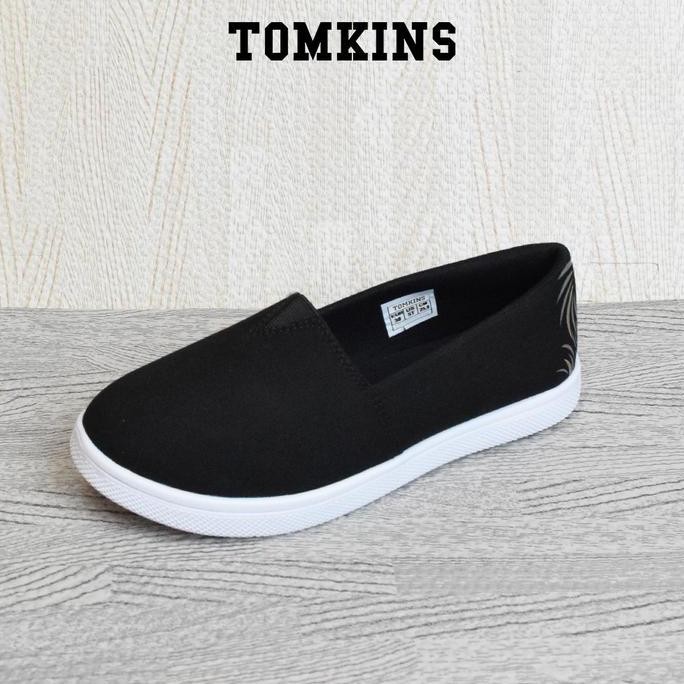 Tomkins Femme - Black White Sneakers Wanita