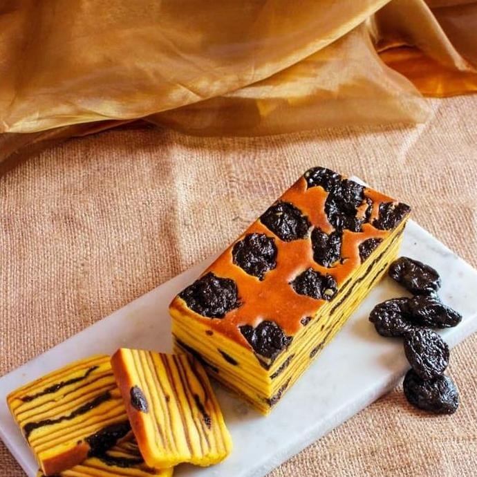 

JH8 Lapis Legit Queen plum UK 7,5 x a5 cm