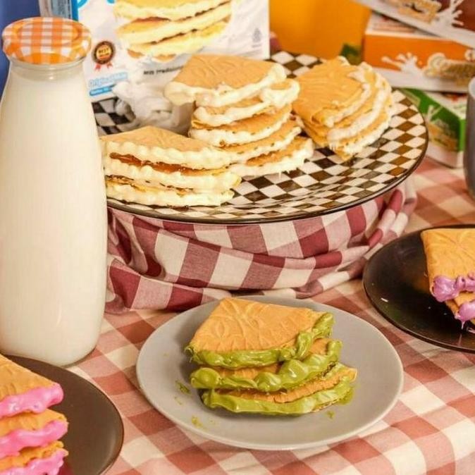 

JH8 Semprong Susu Lembang Isi 12 165 gram Crepes Bandung loves semprong nutella CREPES Semprong Susu Lembang Sekrispy Viral