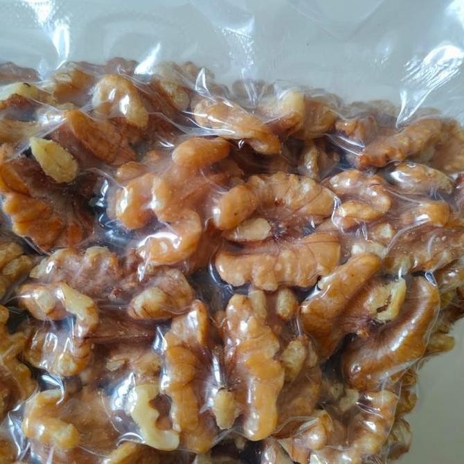 

Kacang Walnut Mentah Kenari (250 gr) Extra Light Halves