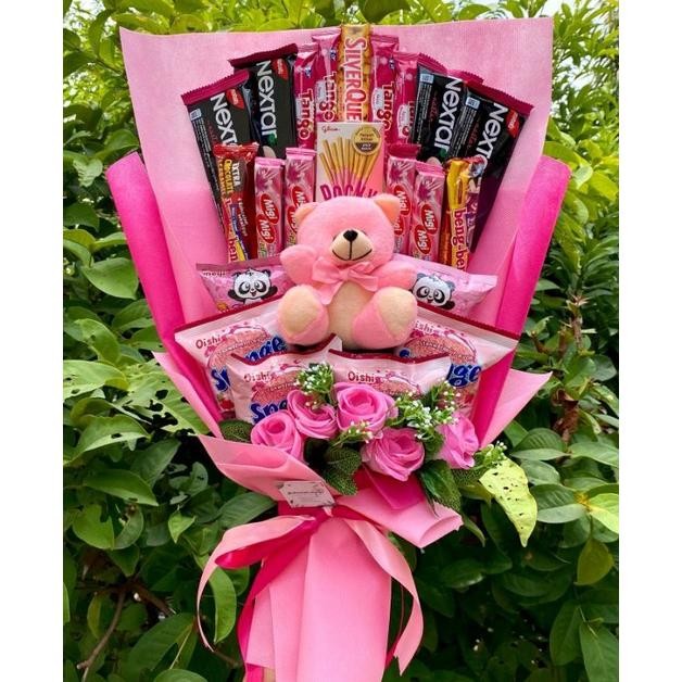 

(B) Buket PINK CANTIK POCKY SPONGE BONEKA/paket/bingkisan Snack Ulang Tahun/Ultah/ Wisuda/Kado/Hadiah Pacar/sahabat/Sidang skripsi/seminar/santunan anak yatim