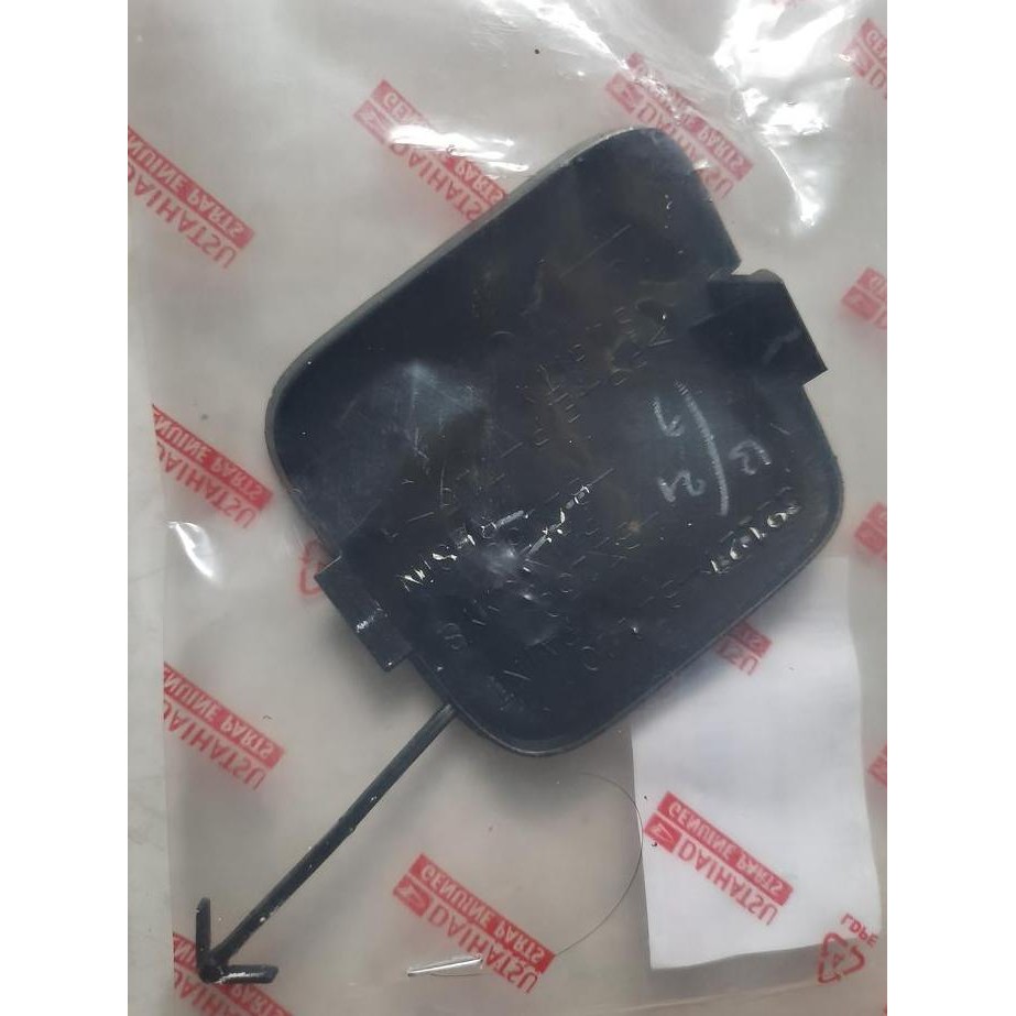 tutup derek / towing depan avanza xenia 2006 2007 2008 2009 2010 2011