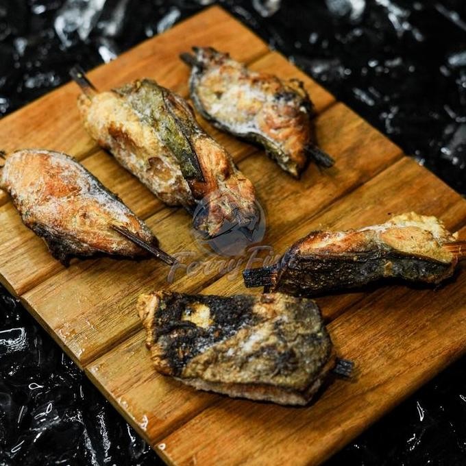 

ID | DAGING ASAP IKAN MANYUNG / IKAN MANYUNG ASAP