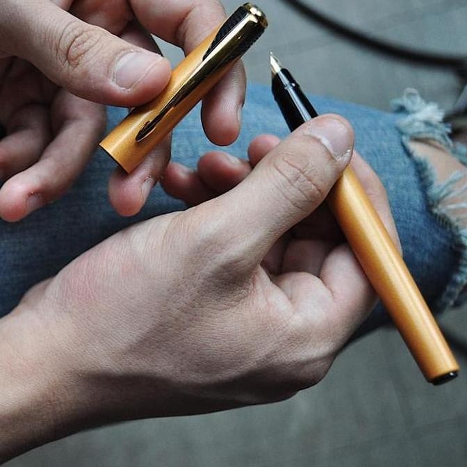 

Parker Inflection Limited Edition Radiant Yellow Fountain Pen Co