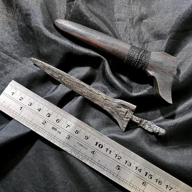 Keris J Putut Sajen Koleksi Co