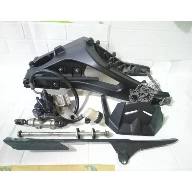 Swing Arm R15V3 / MT15 / VixionR / XSR VVA copotan