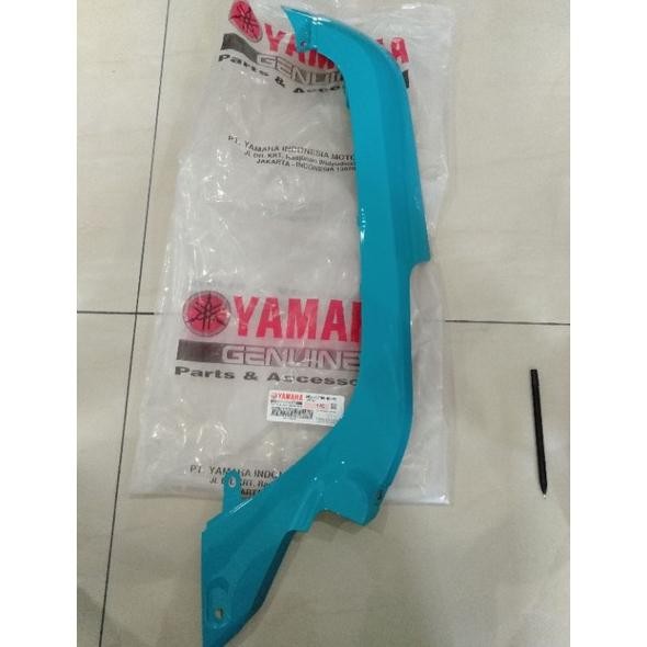 MOLE COVER SIDE YAMAHA FAZZIO SEBELAH KANAN - ORINAL