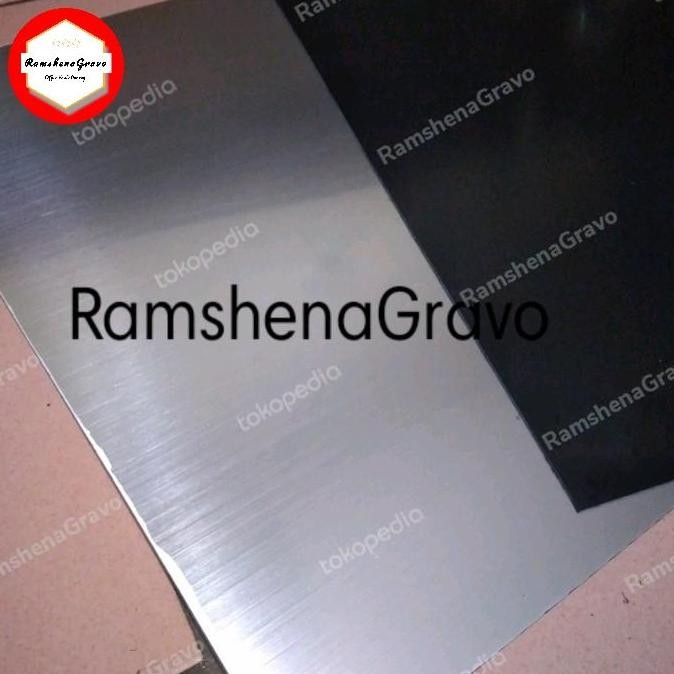 

READY gravoply silver hairline / bahan name tag /40cm x 60cm tebal 1.5mm NEW