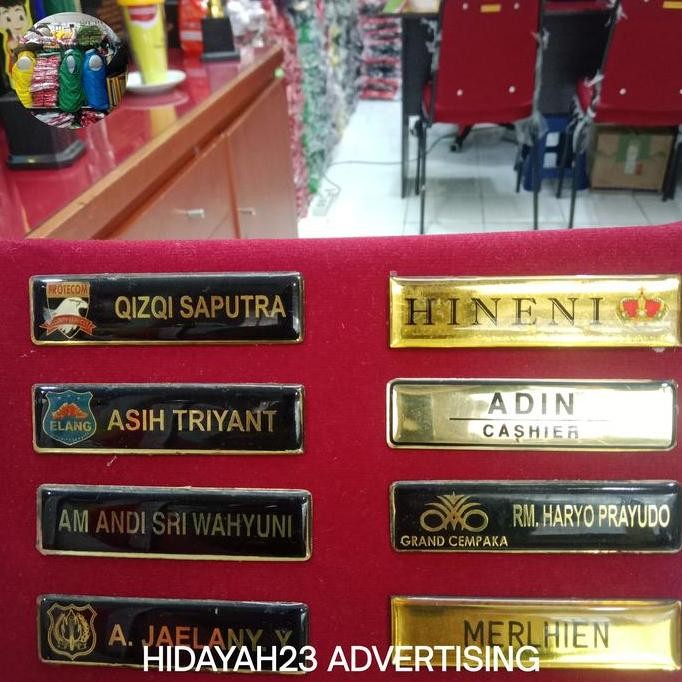 

_^_^_^] name tag nama dada bahan kuningan peniti, paku, magnet