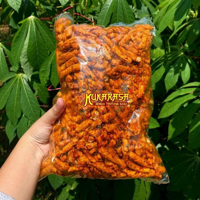 

Cri 500 Gram Basreng Extra Daun Jeruk Pedas (Kukarasa Snack) Cemilan
