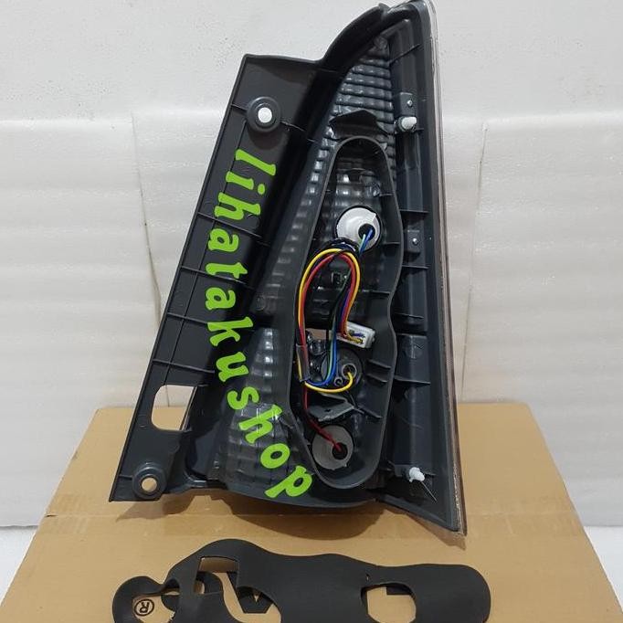 Lampu Stop Belakang Tail Lamp Innova Vvti New 2008 2009 2010 2011