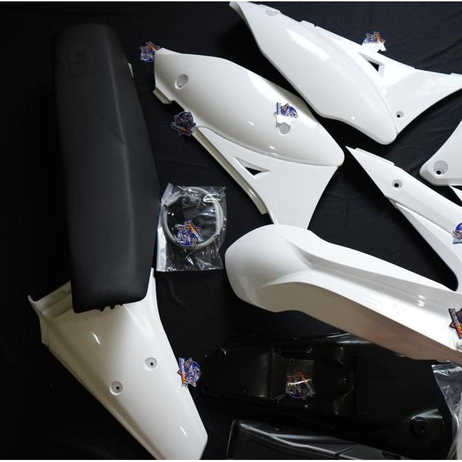 Bodyset Gordon Full Body Set Klx 150 Gordon Putih Full Tangki Hitam