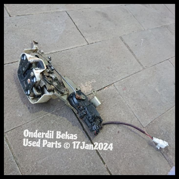 DISKON DOOR LOCK KIRI BELAKANG RL SUZUKI BALENO NEXT G 2005 