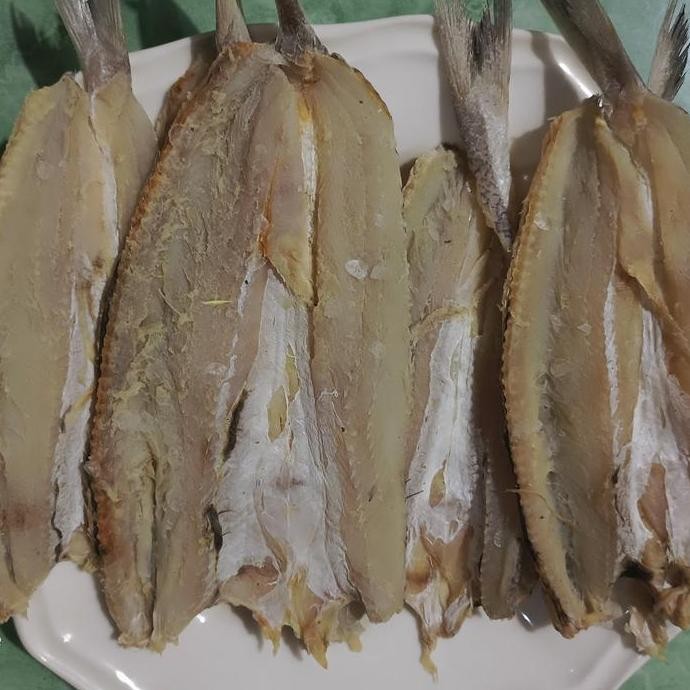 

Ikan Asin Gabus Laut/Ikan Asin Bloso Belah Super