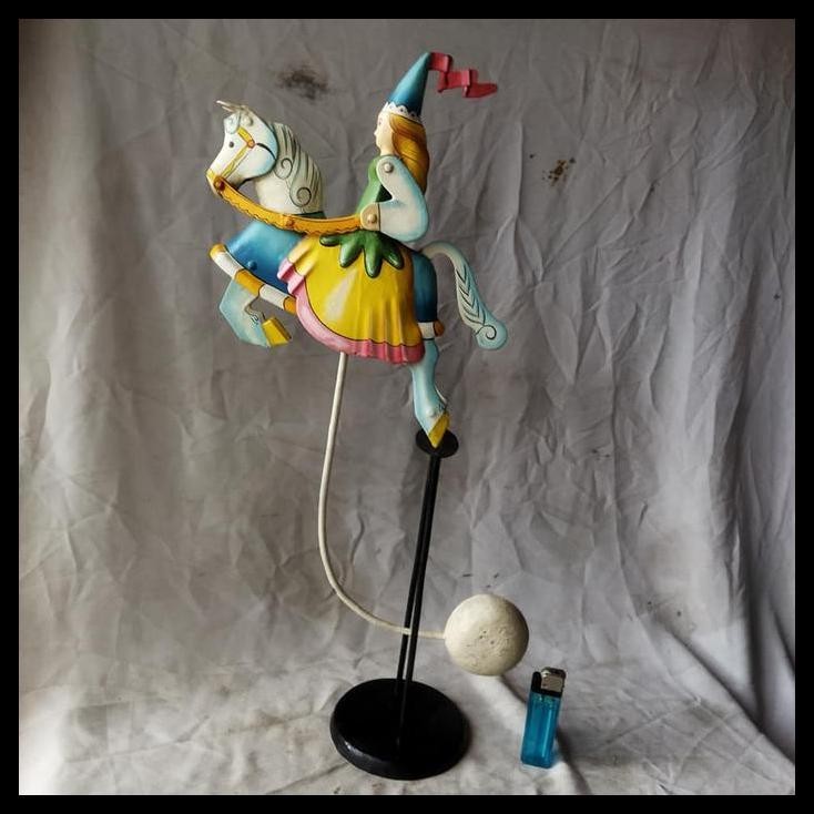 DISKON PAJANGAN VINTAGE BALANCING TOY PUTRI BERKUDA 