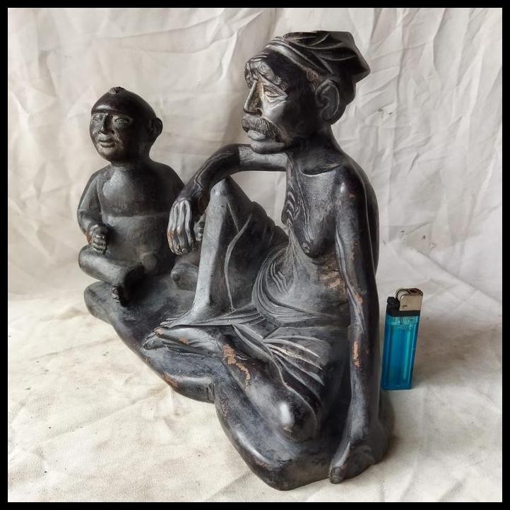 HOT DEAL PAJANGAN VINTAGE PATUNG KAYU CUCU & KAKEK