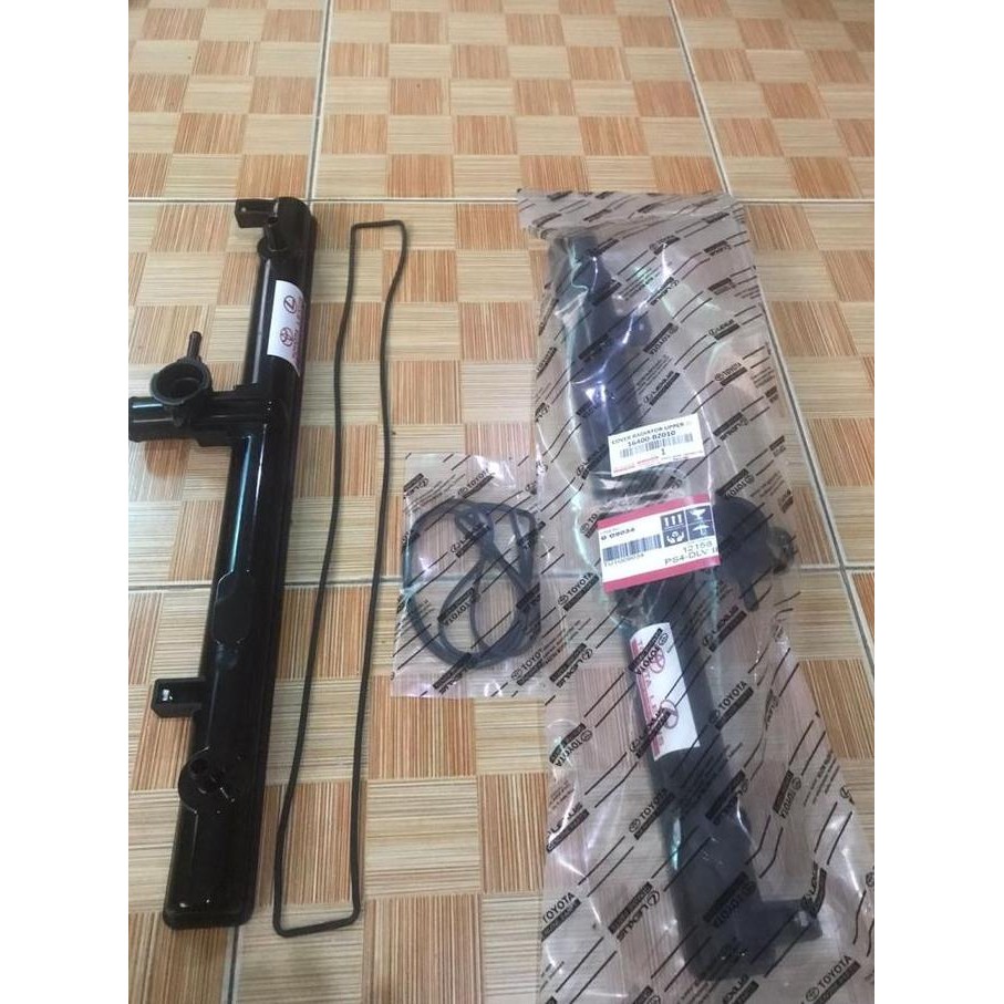UPPER TANK COVER RADIATOR ATAS TOYOTA RUSH TERIOS 1.5 CC ORIGINAL
