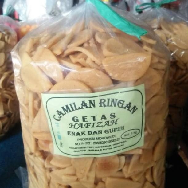 

Keripik Getas Hafizah Gurih Renyah - 500Gr / Kripik Kemplang Tepung Beras 1/2Kg / Khas Gresik Snacks Asin Cemilan Snack Makanan Camilan