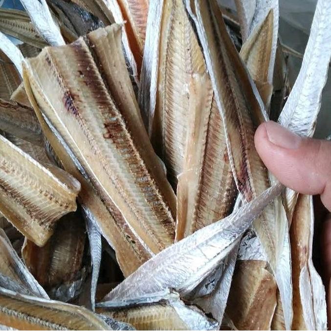 

Ikan Asin Layur Belah 1 KG ( 1000 Gram )