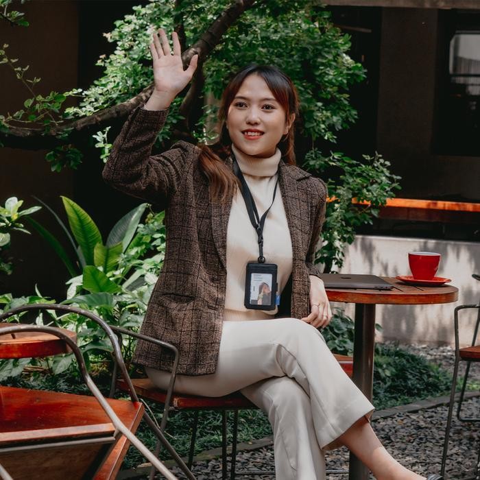 

Wallts Pebble Black - Lanyard Name Tag Id Card Kantor Unisex Pria Wanita Kartu Dompet Cowok