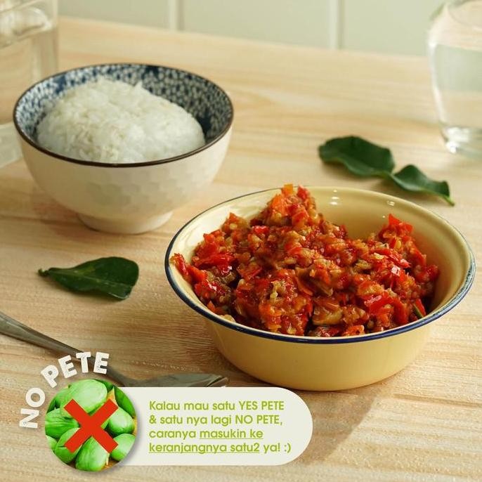 

Sambal Cabe Ikan Asin CAKAN 200 gram sambel ikan asin botol pedas gurih