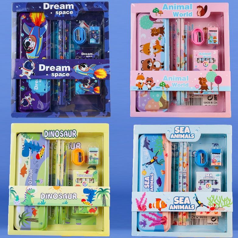 

SET ATK GIFT BOX KIDS ANAK MOTIF ASTRONOT DINOSAURUS ANIMAL OCEAN UNICORN CARS SPIDERMAN FROZEN PRINCESS HELLO KITTY DORAEMON PONY PENSIL PENGGARIS PENGHAPUS RAUTAN / 1 SET PENCIL HADIAH P9 DiM