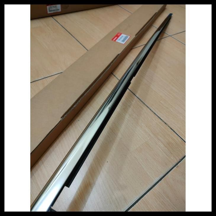HOT DEAL KARET KACA / PELIPIT KACA PINTU BELAKANG ACCORD 2004-2007 ORIGINAL 