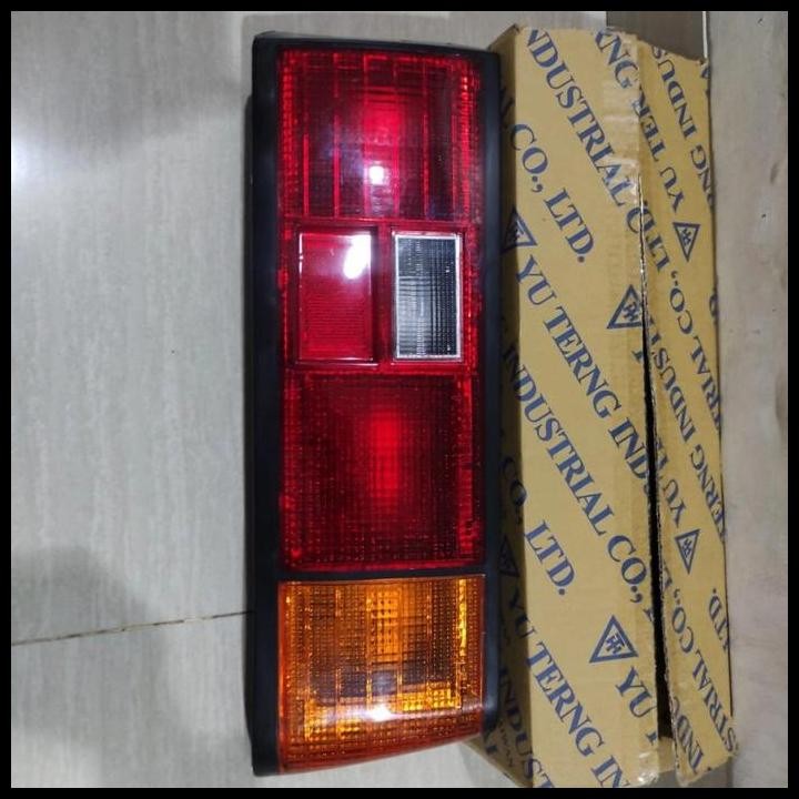 TERMURAH LAMPU STOP LAMPU BELAKANG STOP LAMP COROLLA DX 82-83 SATUAN 