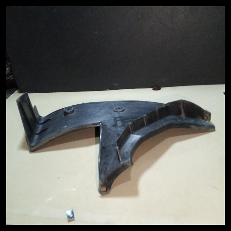 GRATIS ONGKIR LINER INNER FENDER E116-50340 COVER CASIS BELAKANG KANAN FORD ESCAPE