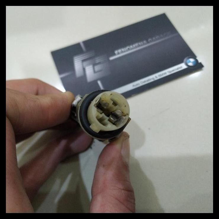 TERBARU ORIGINAL BMW E36 SOKET LAMPU SEIN FENDER 