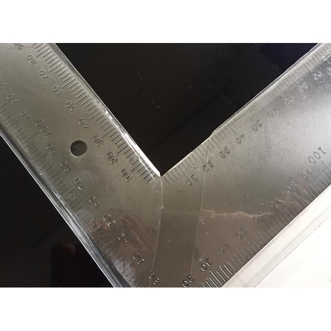 

Penggaris Siku Stainless Steel Ukuran 60 X 40 Cm New Stok