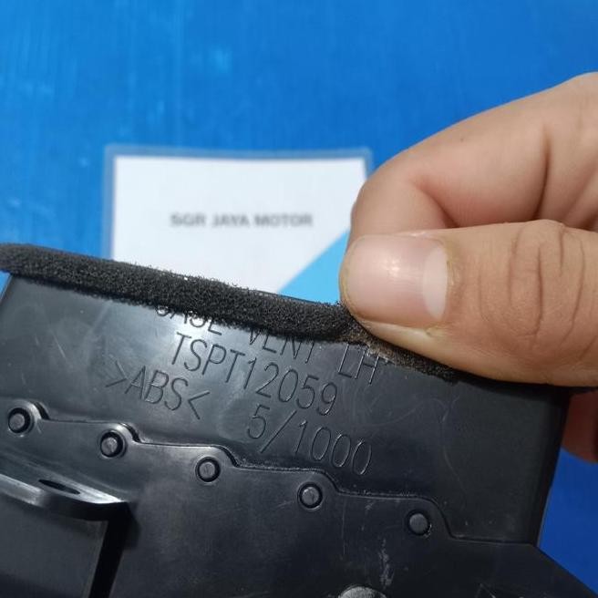 HALITAUTRENDS KISI KISI AC DASBOR TENGAH KIRI MOBIL MITSUBISHI X-FORCE (TSPT12059)