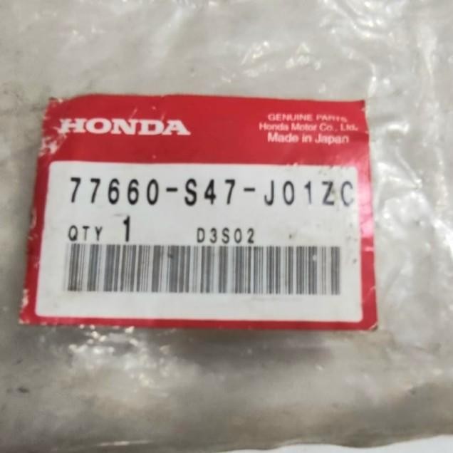 HALITAUTRENDS KISI KISI AC BELAKANG KANAN BARIS KE-3 MOBIL HONDA STREAM K20 2.0CC