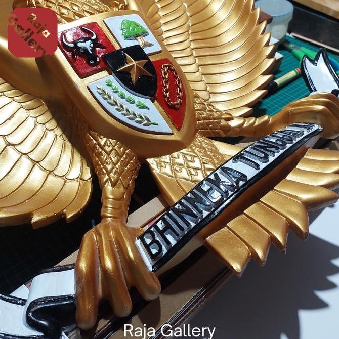 

Patung Garuda Pancasila Lambang Negara Indonesia Besar Jumbo 65x65cm CS