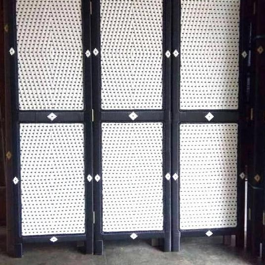 partisi 3 pintu / penyekat ruangan rotan sintetis / sekat ruangan murah