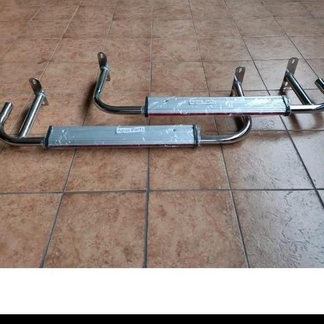 * Suzuki katana foot step pijakan kaki samping footstep original *